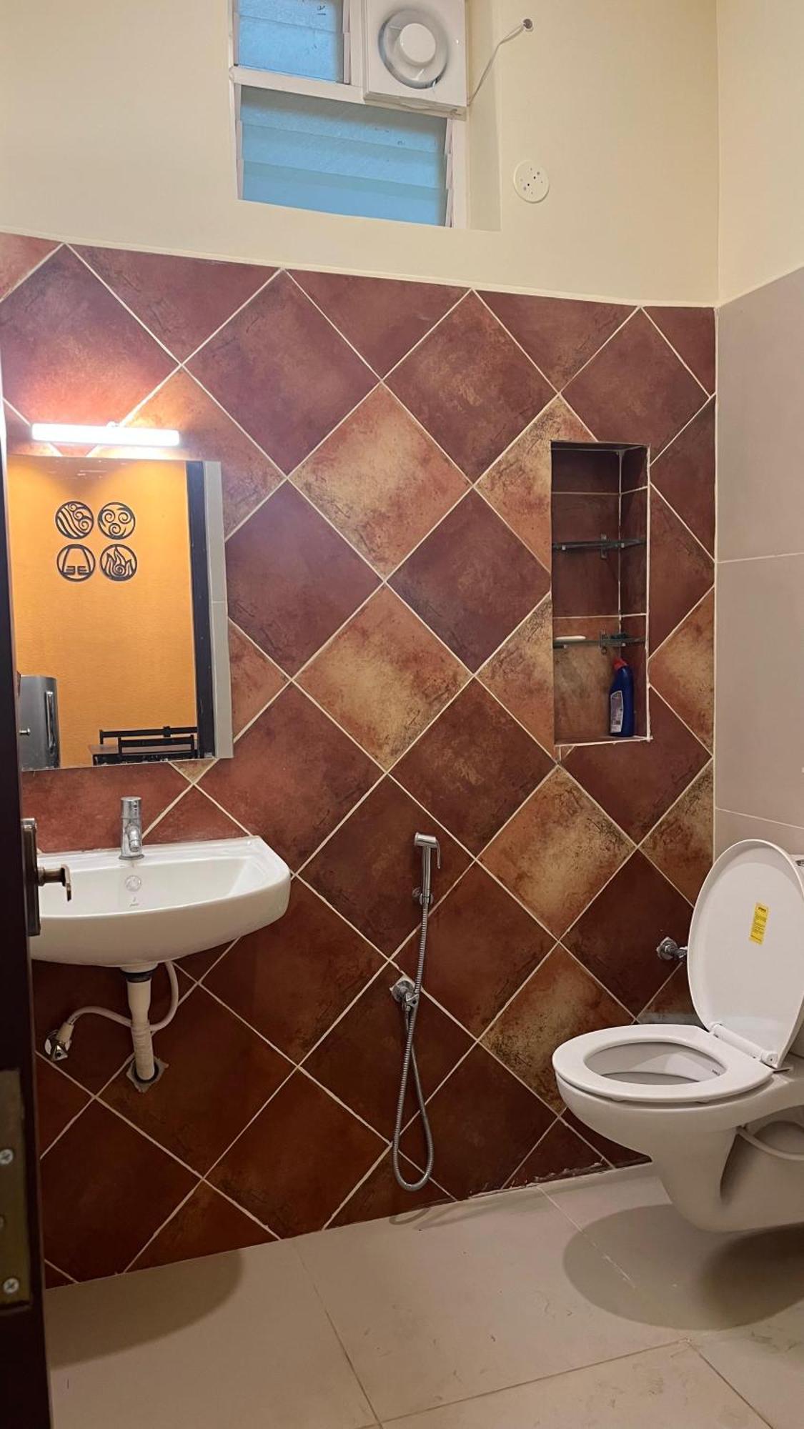 Tiruvannāmalai Guru Home Stay Near Sri Ramanasramam מראה חיצוני תמונה