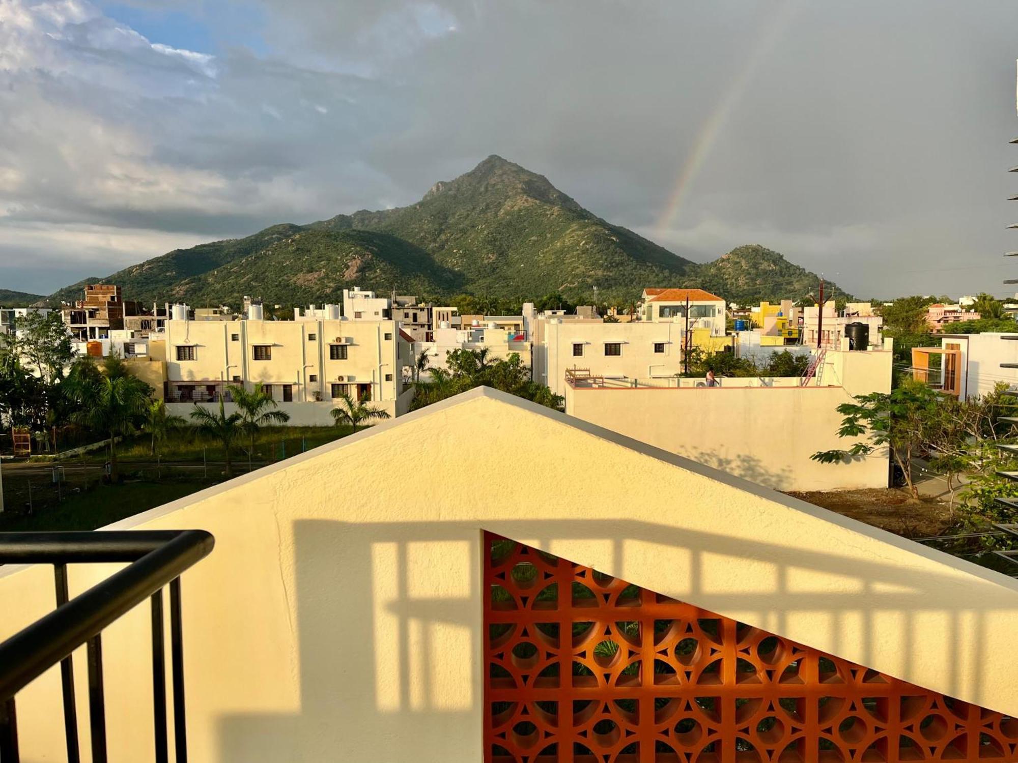 Tiruvannāmalai Guru Home Stay Near Sri Ramanasramam מראה חיצוני תמונה